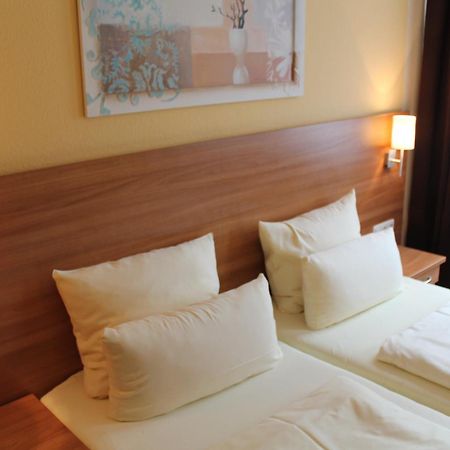 Hotel Harburger Hof Amburgo Esterno foto
