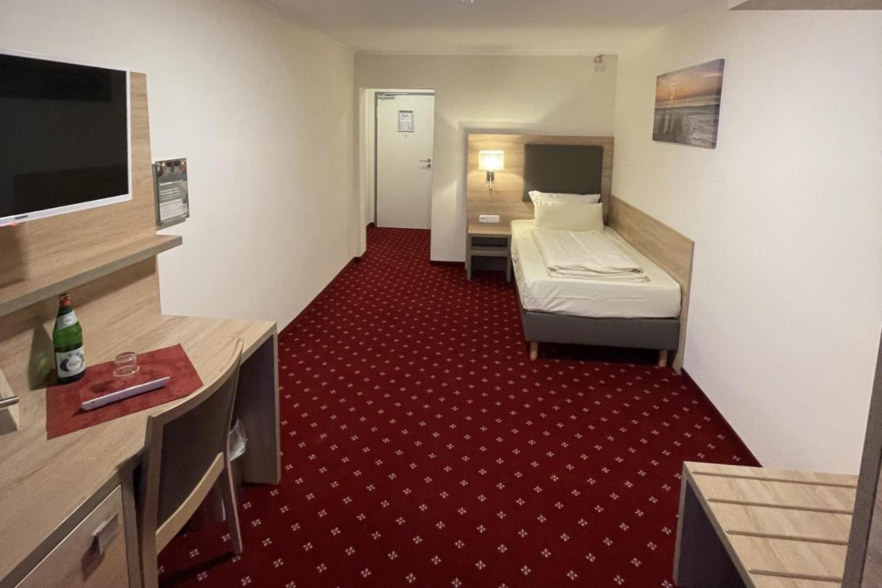 Hotel Harburger Hof Amburgo Esterno foto