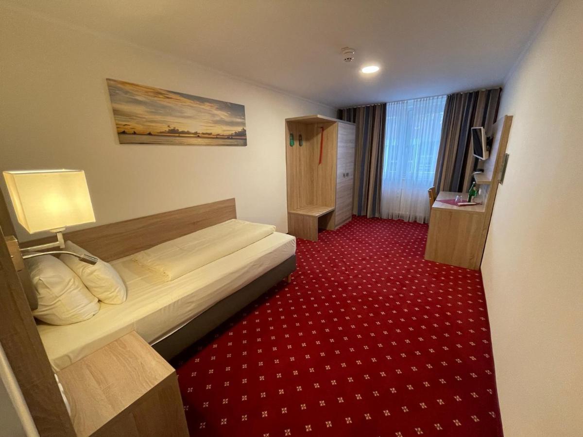 Hotel Harburger Hof Amburgo Esterno foto