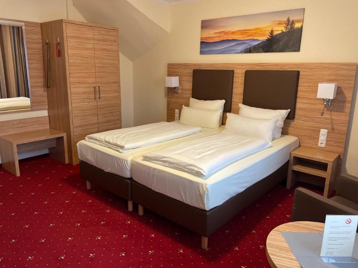 Hotel Harburger Hof Amburgo Esterno foto