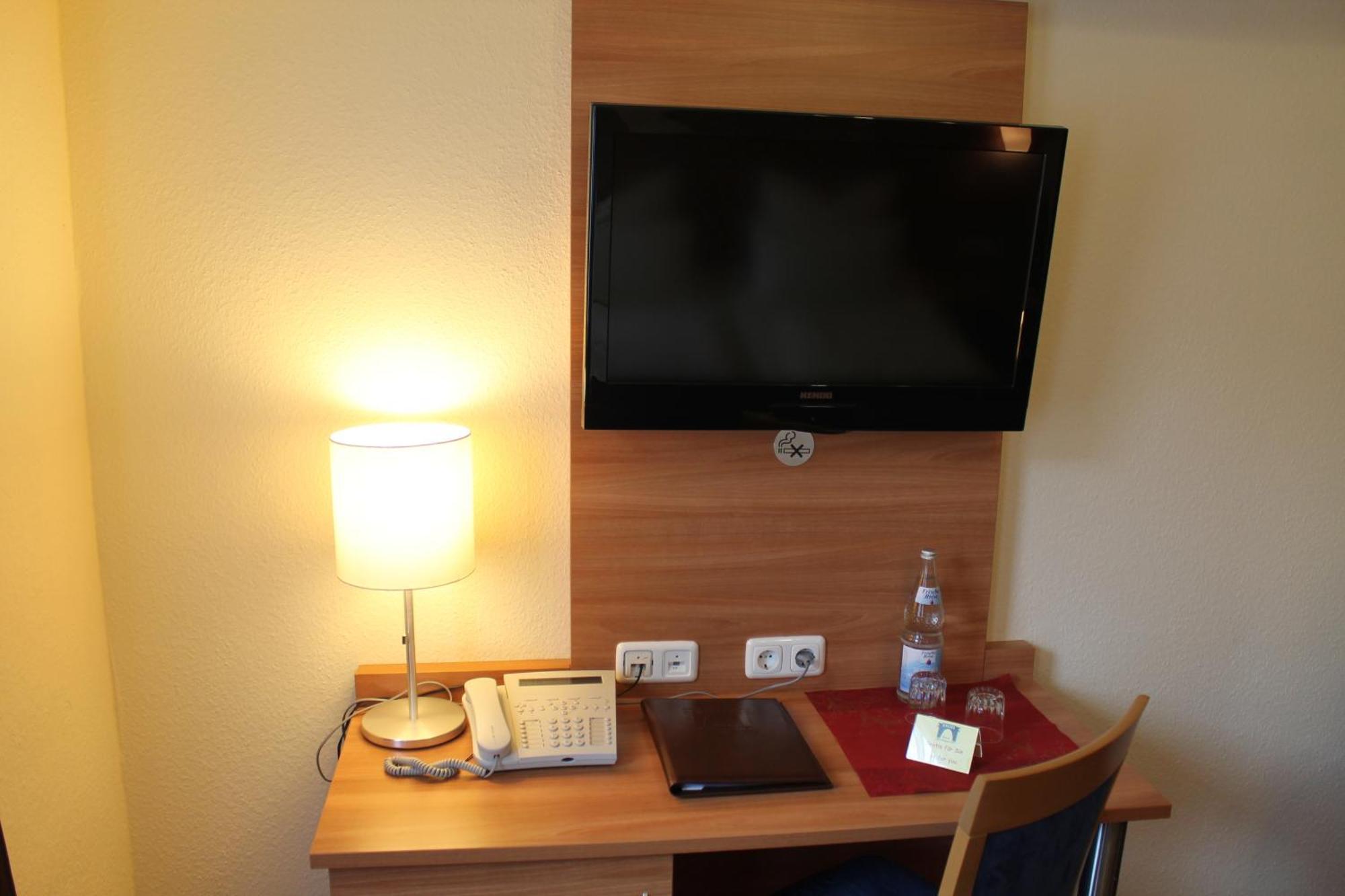Hotel Harburger Hof Amburgo Esterno foto