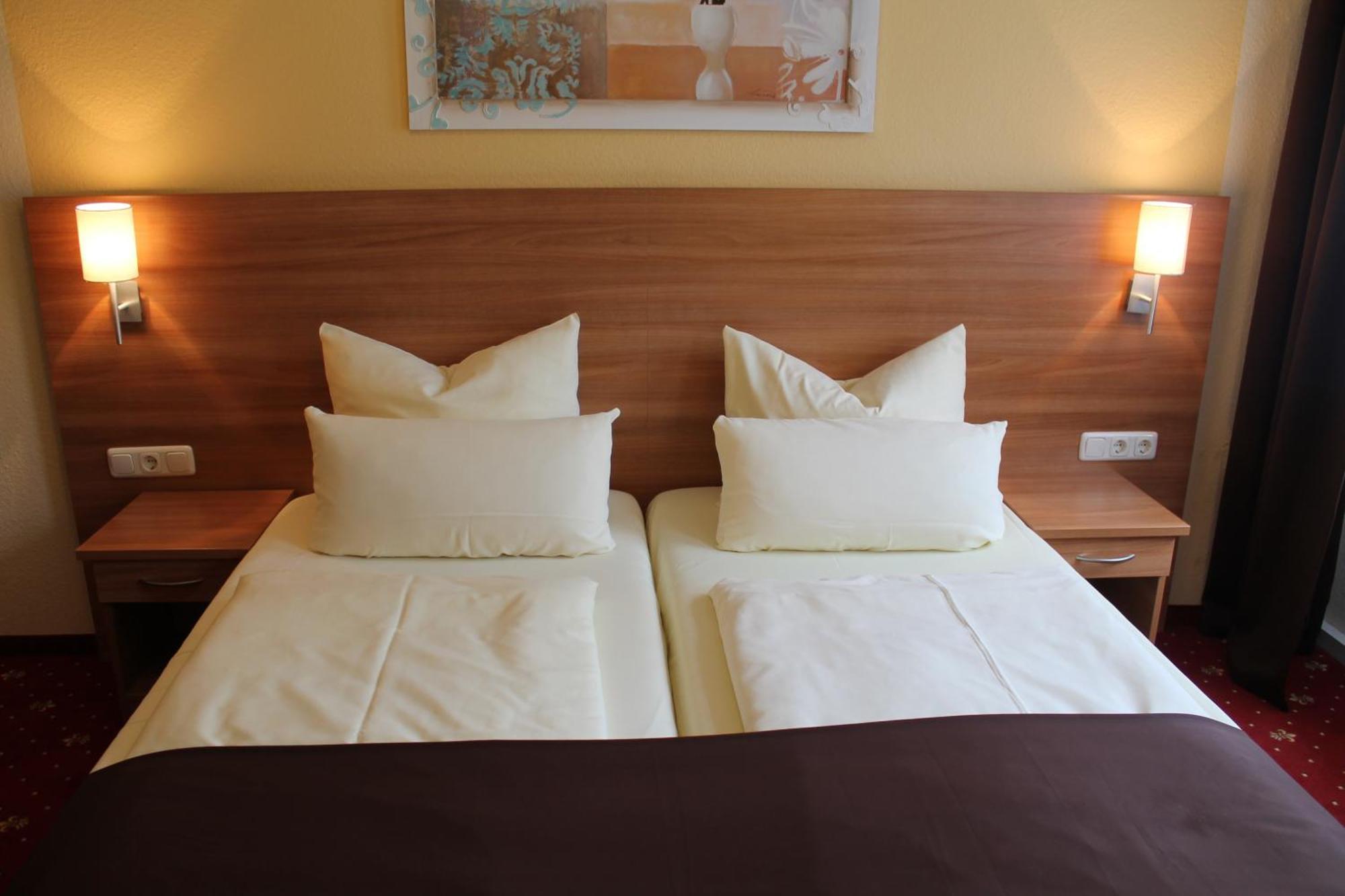Hotel Harburger Hof Amburgo Esterno foto