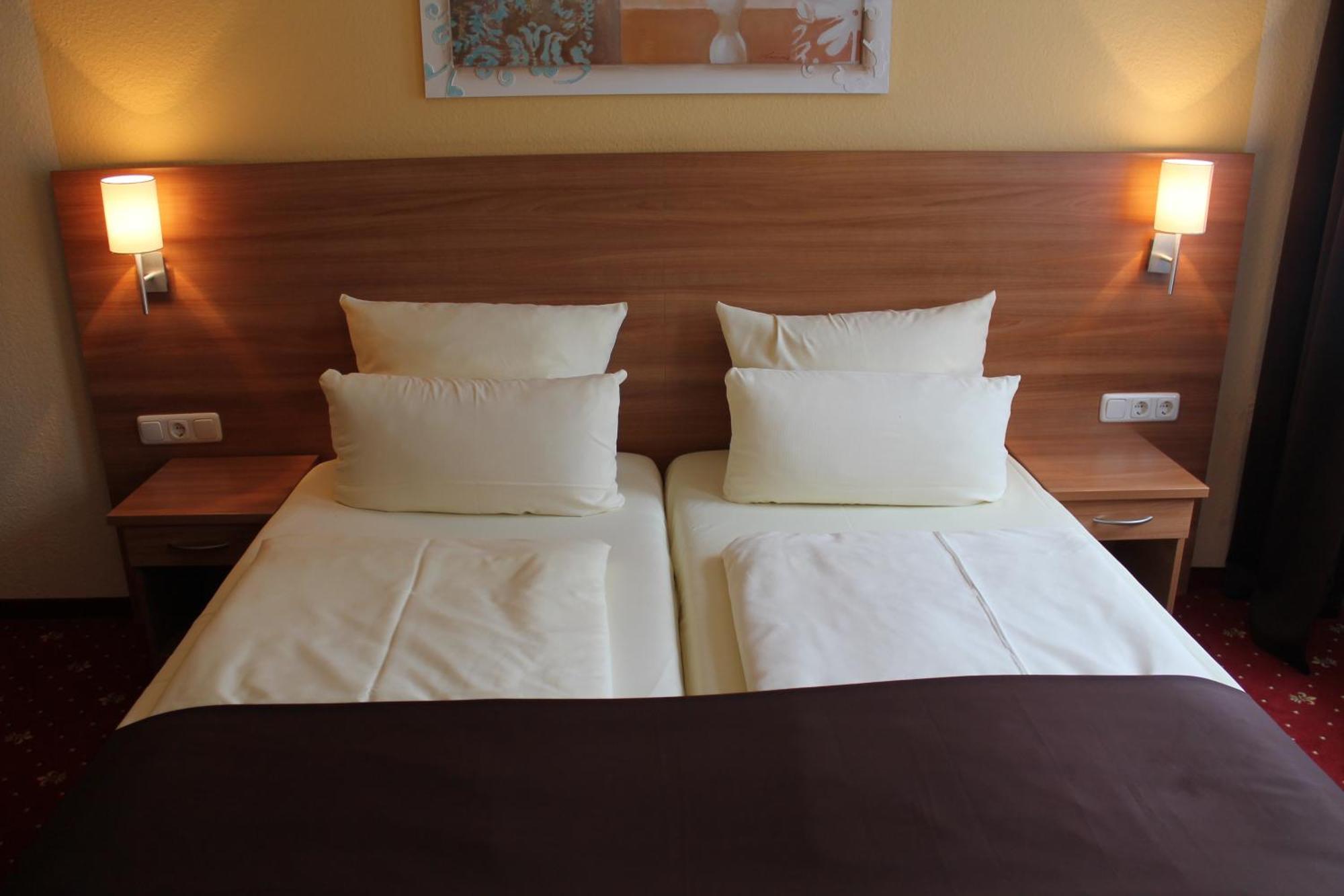 Hotel Harburger Hof Amburgo Esterno foto